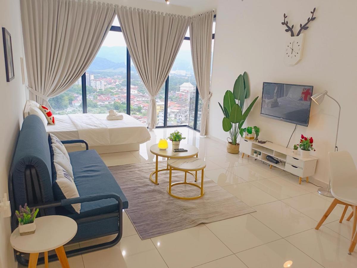 Rooftop Pool, Up To 8 Pax, 2 Bedrooms, 2 Bathrooms, 2 Car Parks By Star Pangsapuri